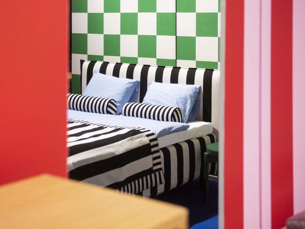 Värikäs sisustus habitare-messuilla